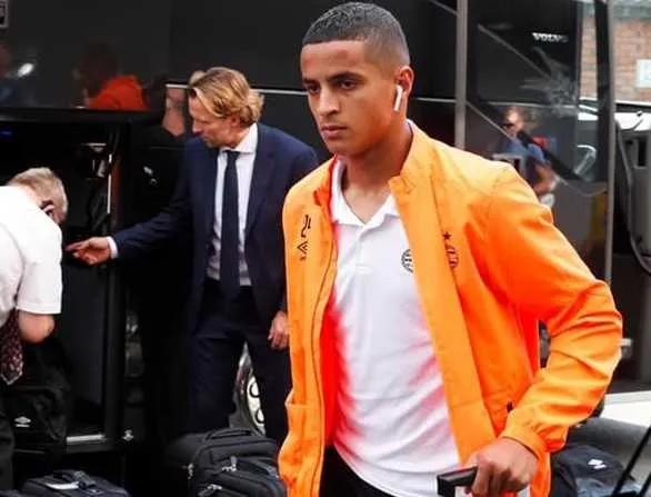 Pays-Bas : le Maroc aurait proposé un hôtel à Ihattaren !