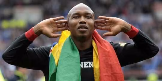 S&eacute;n&eacute;gal : &ldquo;Joueur exceptionnel&rdquo;, Diouf allume Gerrard et Carragher !