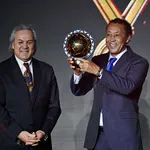 Algérie : Bougherra face à un dilemme avant la Coupe Arabe 2025