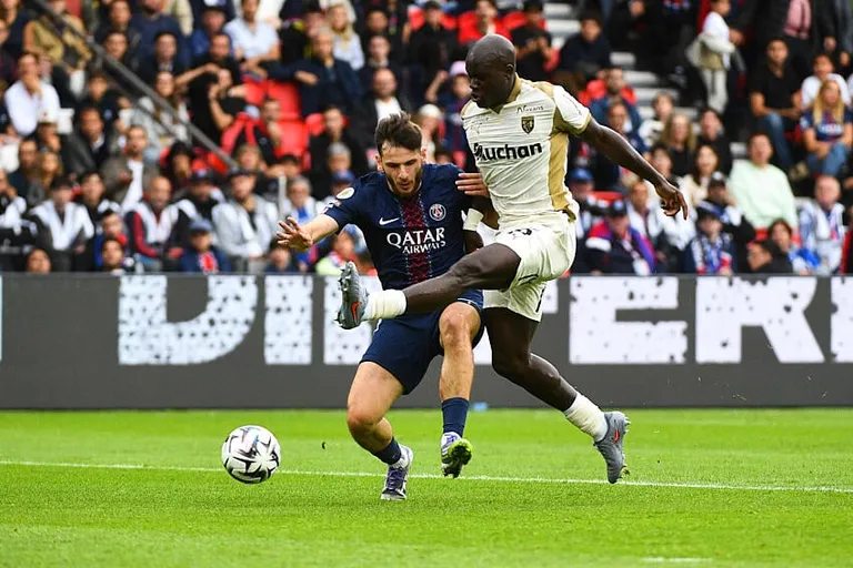 Pronostic Lens &ndash; PSG : qui est favori pour le &ldquo;match du titre&rdquo; ? (13/05/2026)