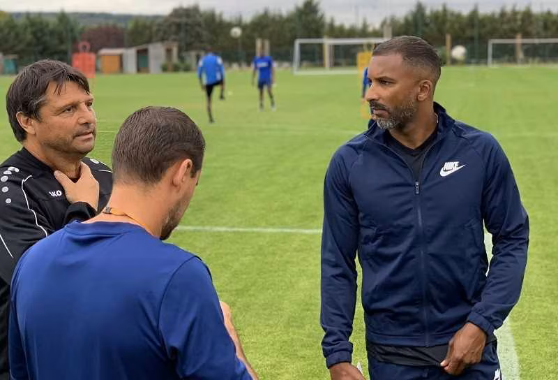 Poissy&nbsp;: Habib Beye int&egrave;gre le staff technique&nbsp;!