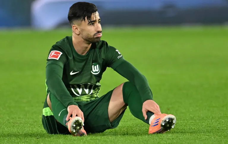 Mohamed Amoura &eacute;cart&eacute; pour &ldquo;raisons disciplinaires&rdquo; : ce que Wolfsburg reproche &agrave; l&rsquo;Alg&eacute;rien