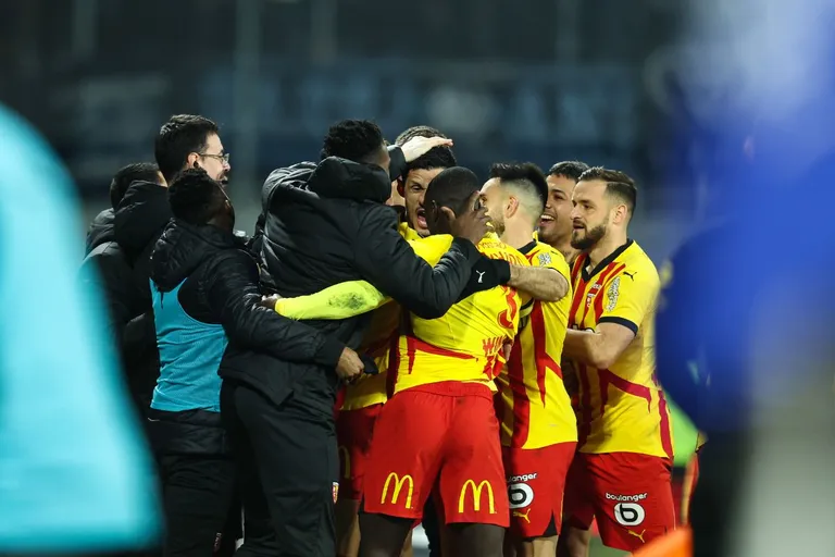 Lens recrute un buteur de D4 ivoirienne