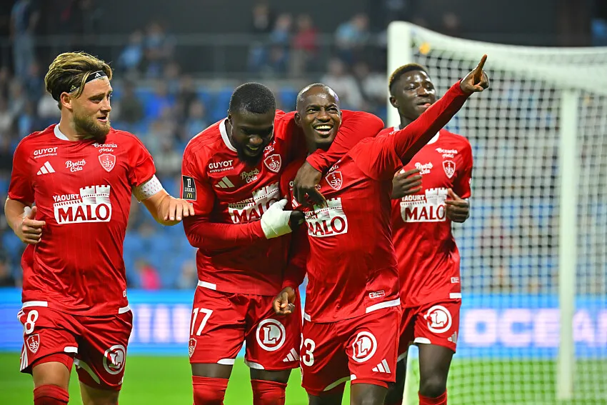 Mama BALD&Eacute; , Kamory Doumbia, Brest