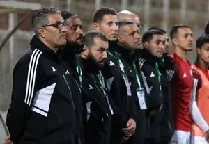 Algérie U20 : après ses gifles, le sélectionneur répond à la polémique
