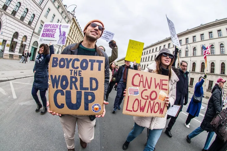 Des touristes peuvent-ils &ecirc;tre plac&eacute;s en d&eacute;tention pendant la Coupe du monde ?