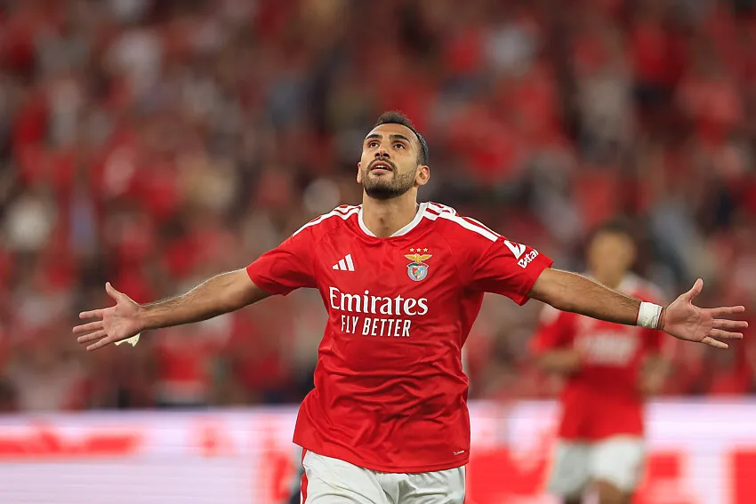 Vangelis Pavlidis , Benfica