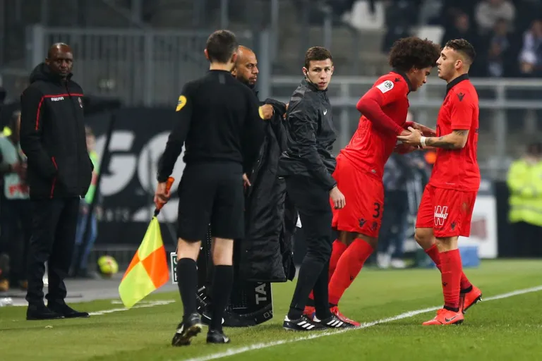 Guinée : une bourde avec un ex-joueur de Ligue 1, appelé sans être éligible !