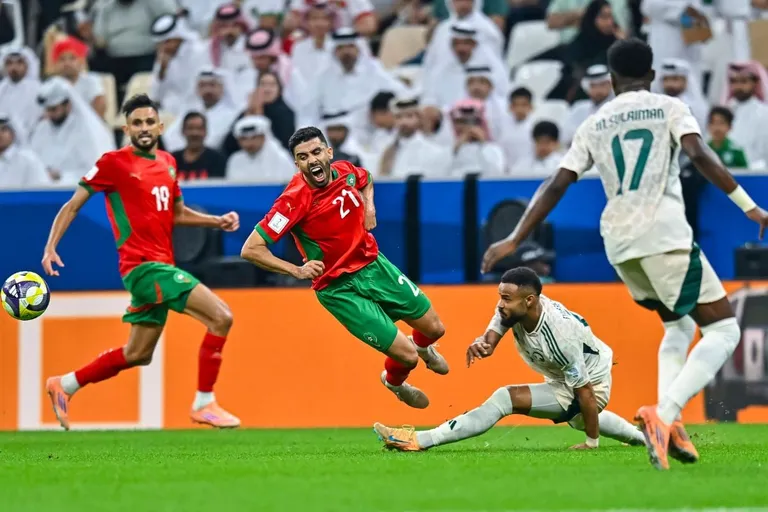 Coupe Arabe 2025 : le Maroc bat Hervé Renard et accède aux quarts
