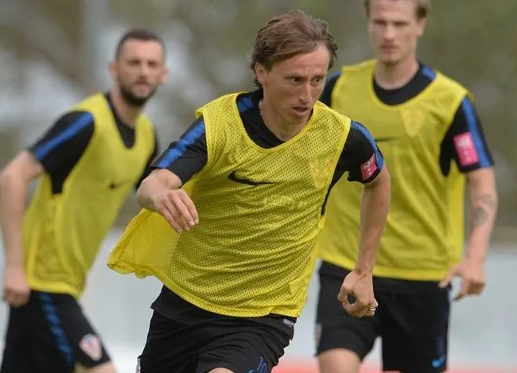 Ballon d&rsquo;Or&nbsp;: Modric donne ses favoris&hellip; sans Man&eacute;