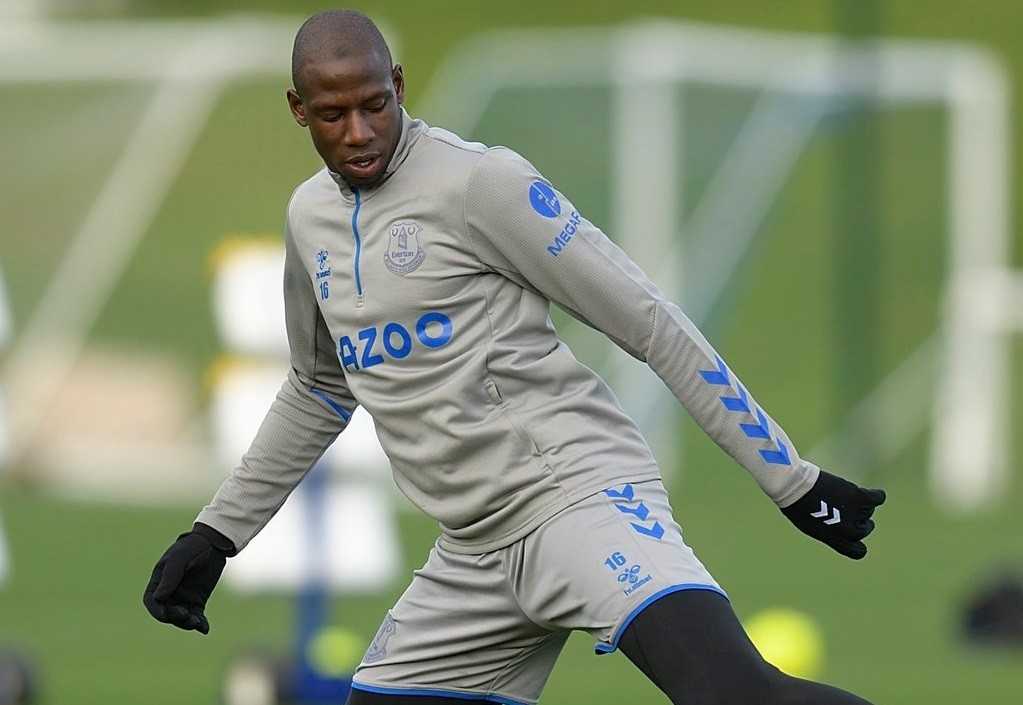 Mali-Tunisie : les compos avec une énorme surprise et Abdoulaye Doucouré déjà titulaire !