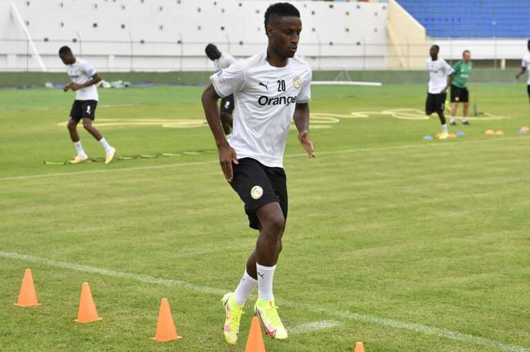 bouna sarr, Sénégal