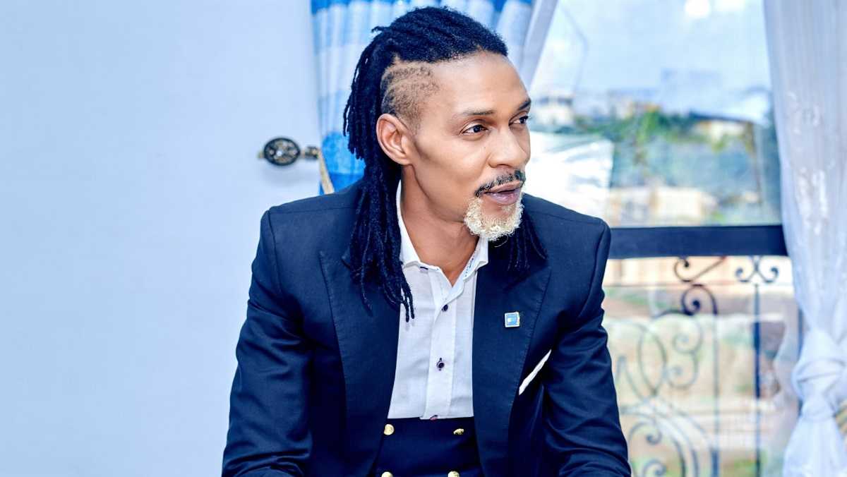 Rigobert Song