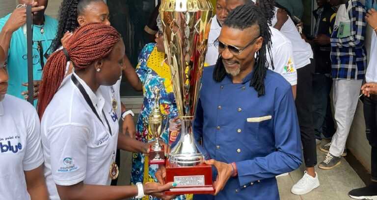 Rigobert Song