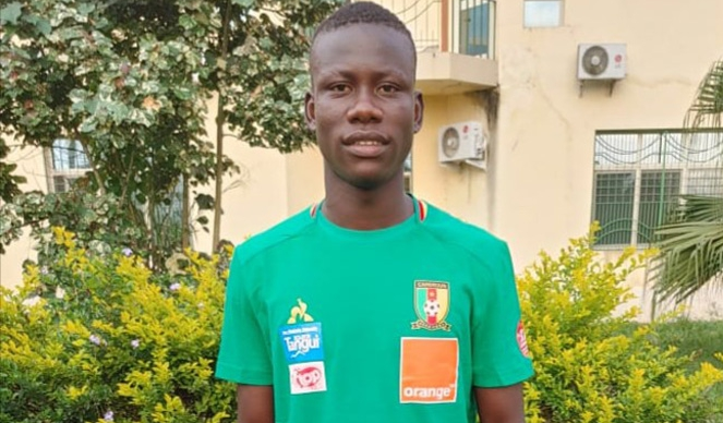 François Régis Mughe, Cameroun, OM