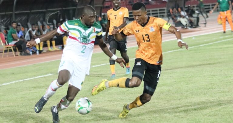 Mali, Zambie, Hamari Traoré