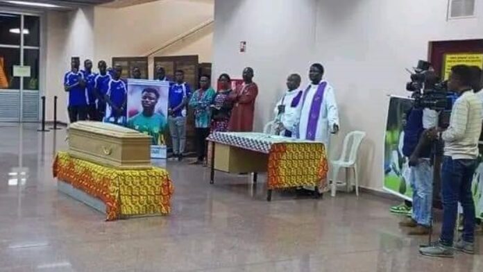 Modeste M'Bami, Cameroun Modeste M'Bami, Cameroun