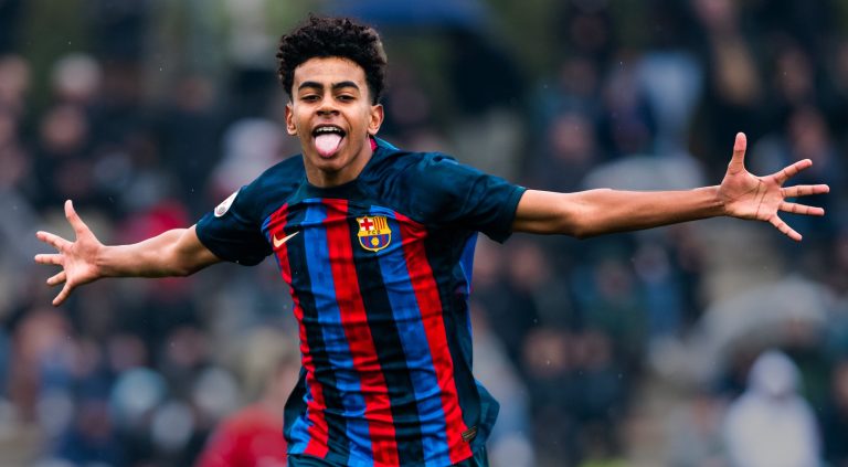 Lamine Yamal, Barça