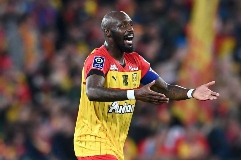 Seko Fofana, Lens