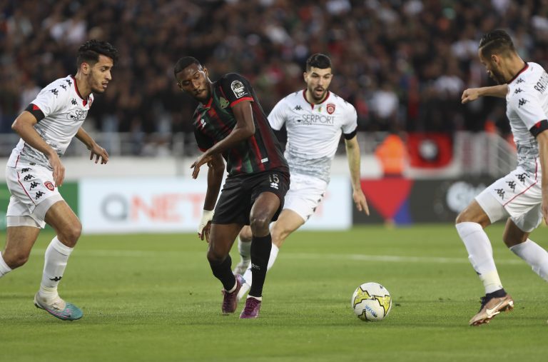USM Alger, FAR Rabat