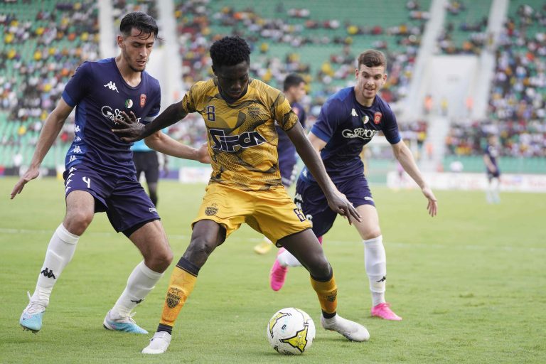 ASEC Mimosas, USM Alger, Sankara William Karamoko, Zineddine Belaid