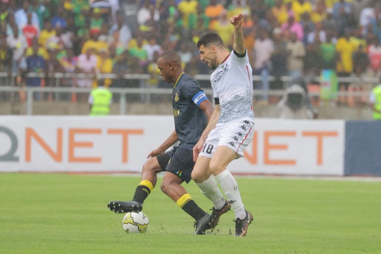 USM Alger, Young Africans