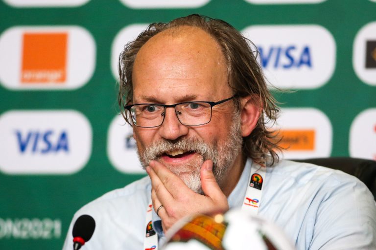 Tom Saintfiet, sélectionneur Gambie