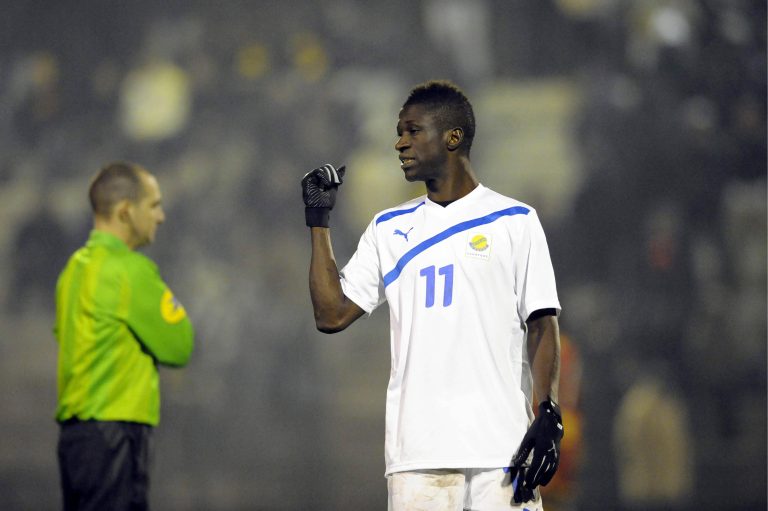 Eric Mouloungui, Gabon