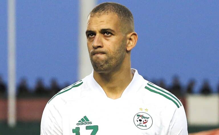 Islam Slimani, Algérie