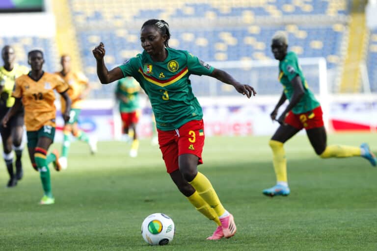 Ajara Nchout, Cameroun féminin