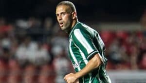 Islam Slimani, Coritiba