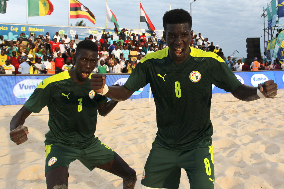 Coupe du monde Beach Soccer renversant, le Sénégal relance ses chances