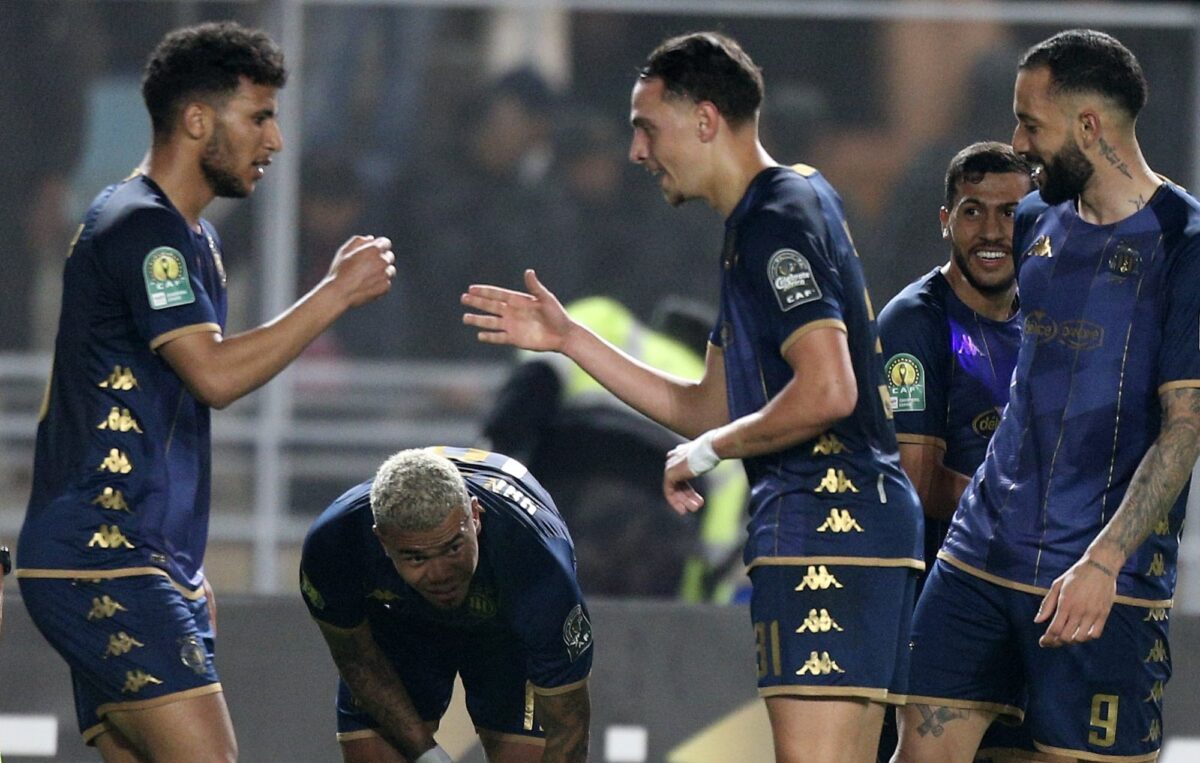 Ligue des champions CAF : l’Espérance Tunis remporte le Clasico et élimine ses compatriotes